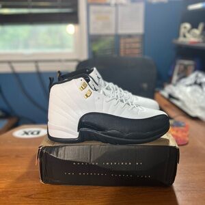 Jordan Athletic Shoes White Black Gold